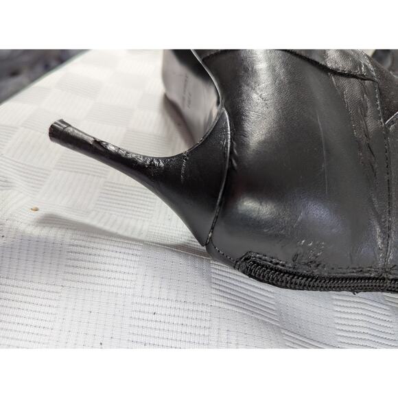 NINE WEST! BLACK GENUINE LEATHER & SUEDE POINTY TOE STILETTO ANKLE BOOTS! SZ 10M - Picture 12 of 13